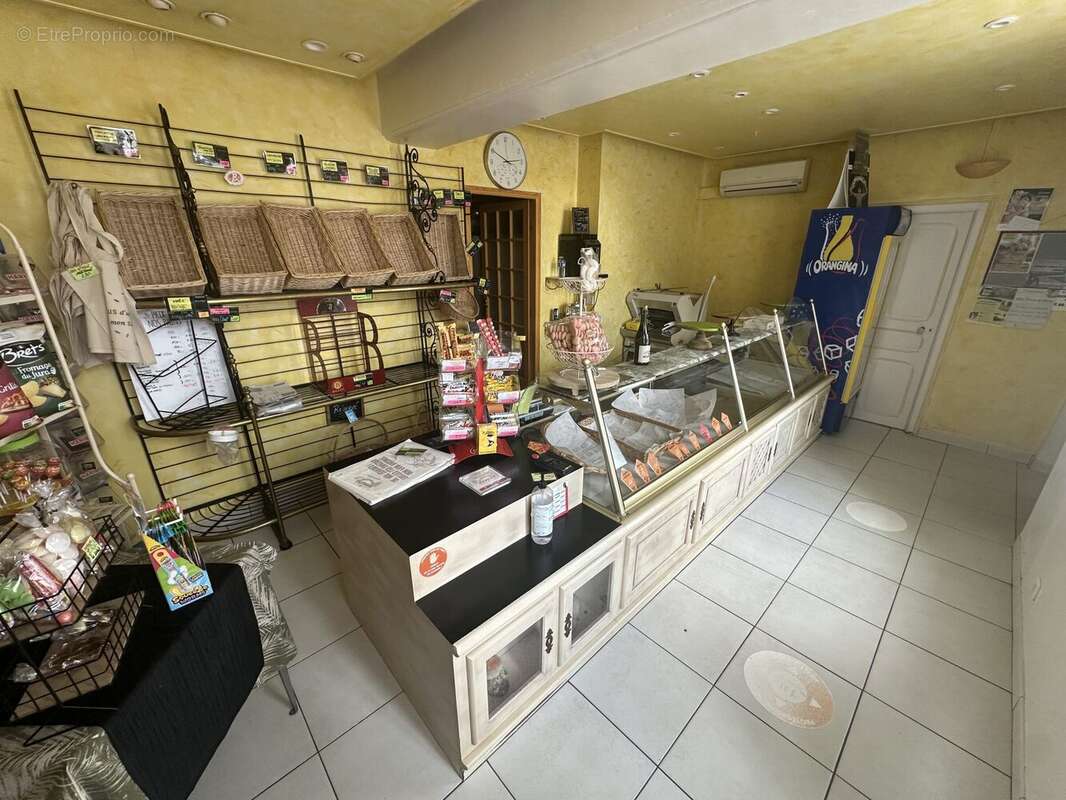 Autre à ROMILLY-SUR-SEINE