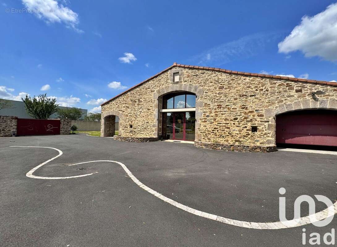 Photo 4 - Maison à MONTAIGU