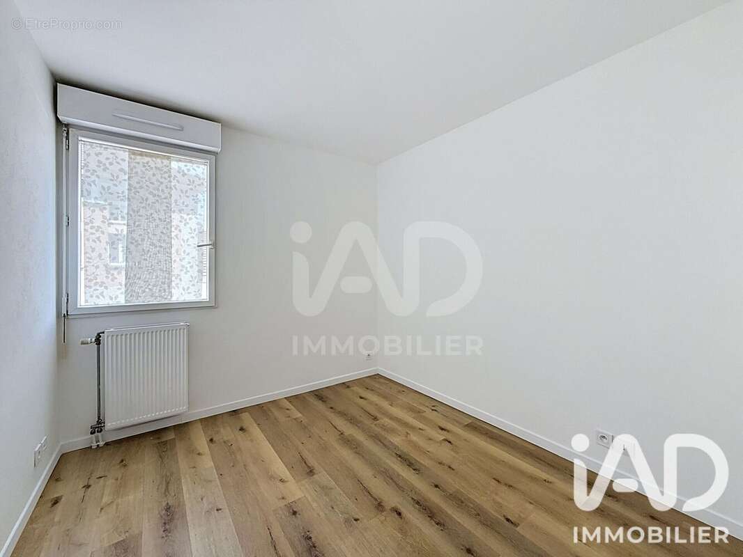 Appartement 34 m² à Roissy-En-Brie  - photo 4
