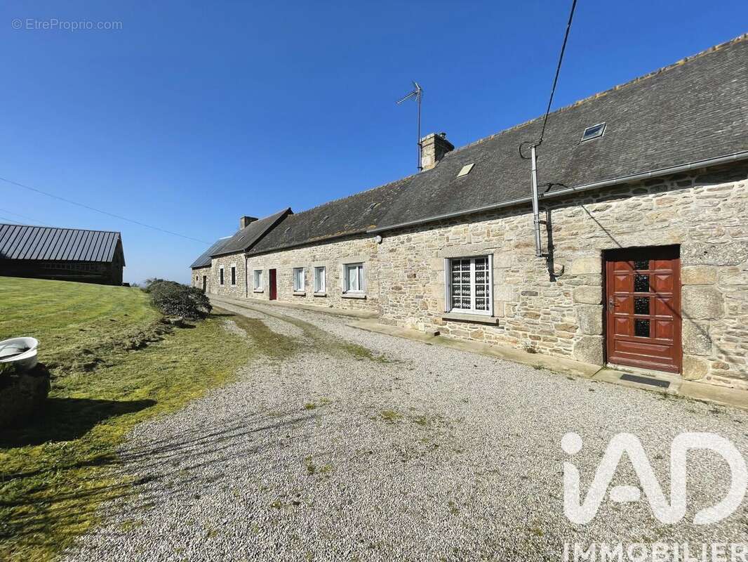 Photo 3 - Maison à SENVEN-LEHART