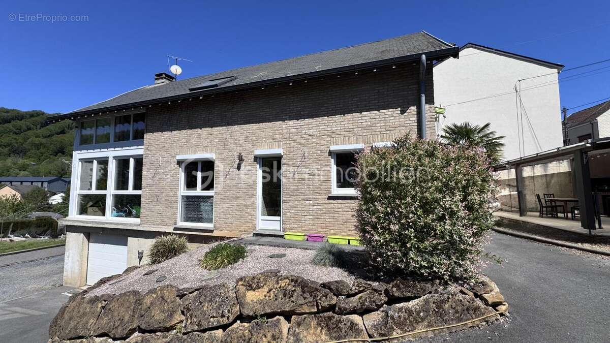 Maison à NOUZONVILLE