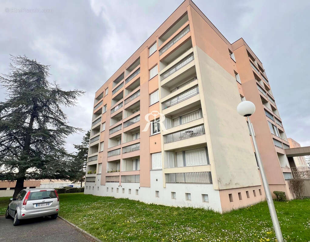 Appartement à COURNON-D'AUVERGNE