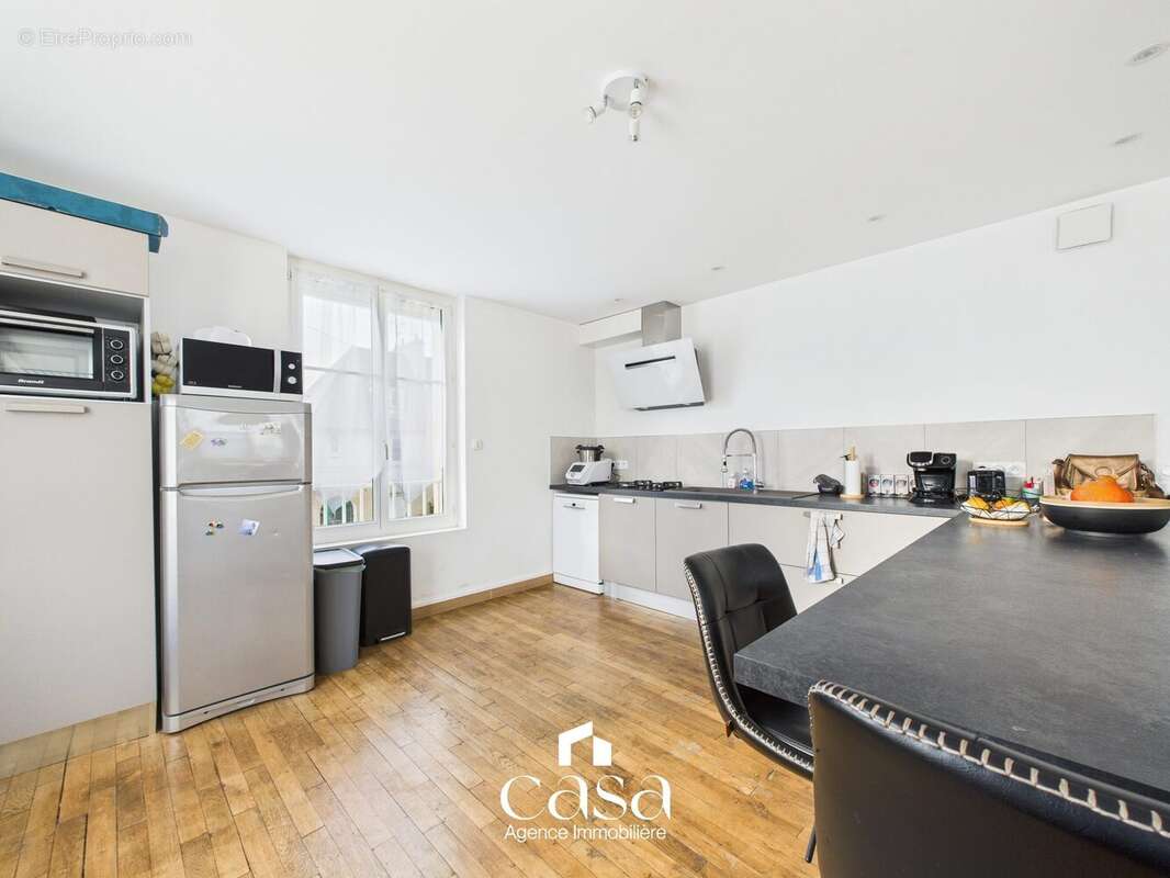 Appartement 100 m² à Montamy  - photo 2