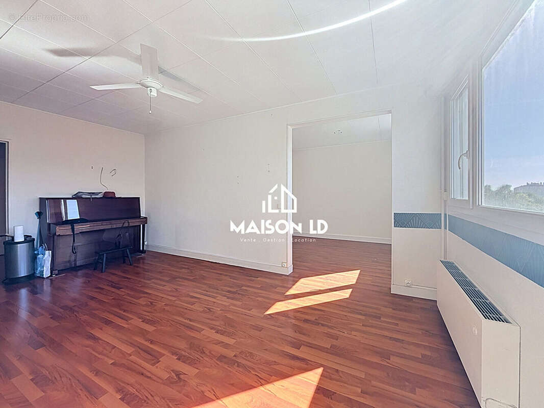 Appartement à HEROUVILLE-SAINT-CLAIR