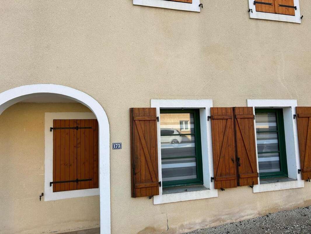 Photo 3 - Appartement à LA NEUVEVILLE-SOUS-CHATENOIS