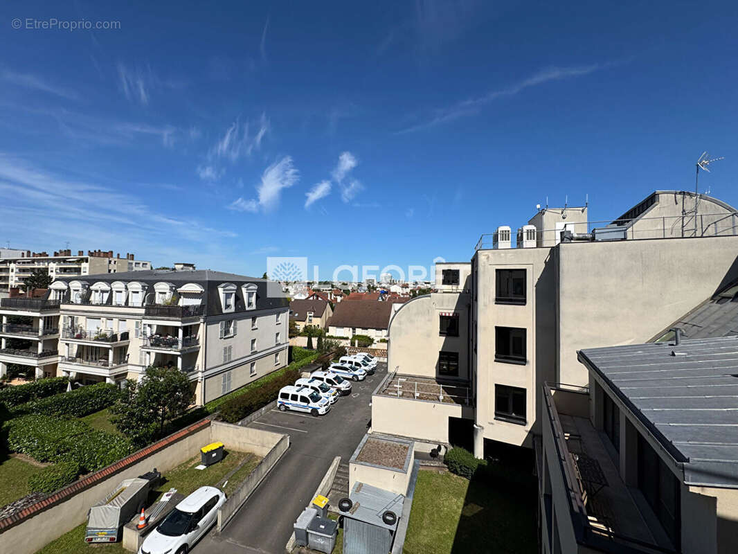 Appartement Rueil Malmaison 1 pièce(s) 28.17m2 - photo 7