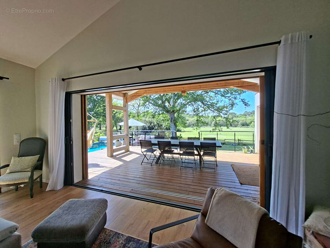 Maison à VIELLE-SAINT-GIRONS