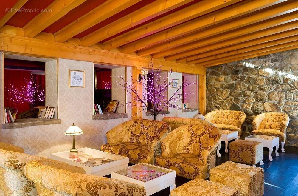 INVESTISSEMENT LOCATIF  Les Deux Alpes  Résidence de Tourisme Hôtel Ibiza - 6,52% de rentabilité - photo 12