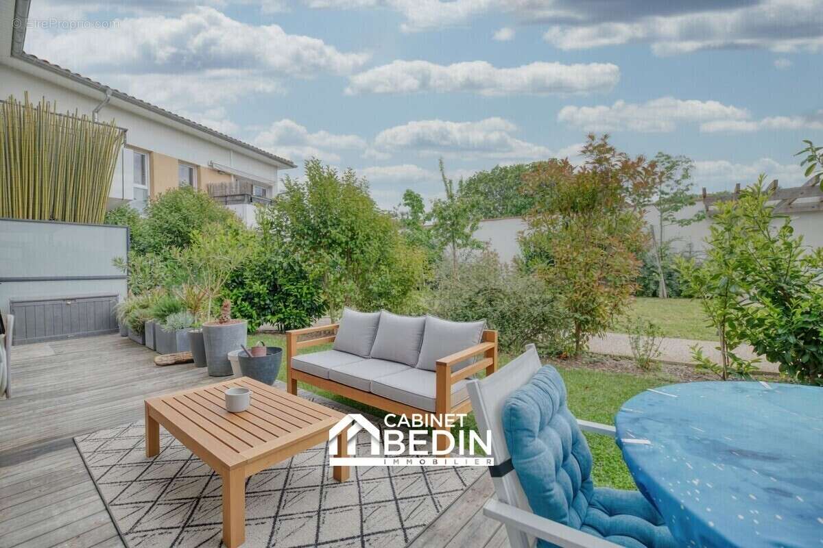 Appartement à SAINT-ORENS-DE-GAMEVILLE