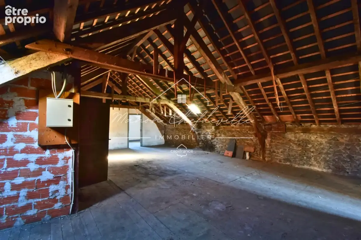 COMBLES À AMÉNAGER – 109,18 m² – Lanobre (15) - photo 5