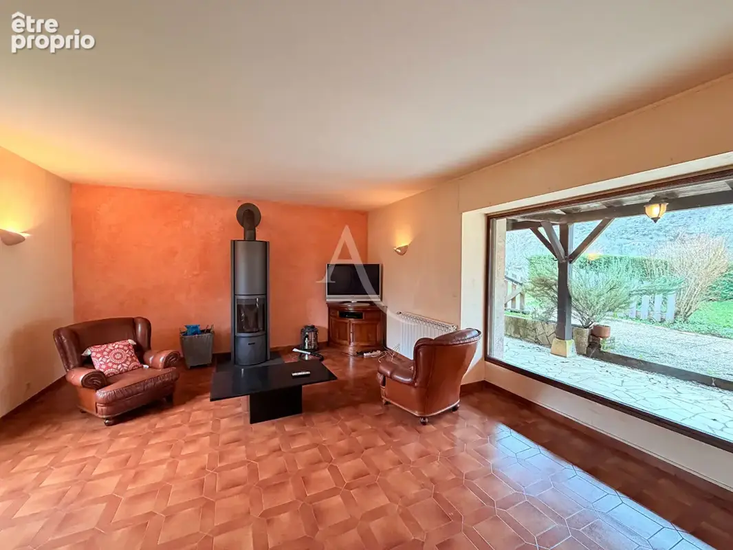 Maison au calme avec grange - photo 5