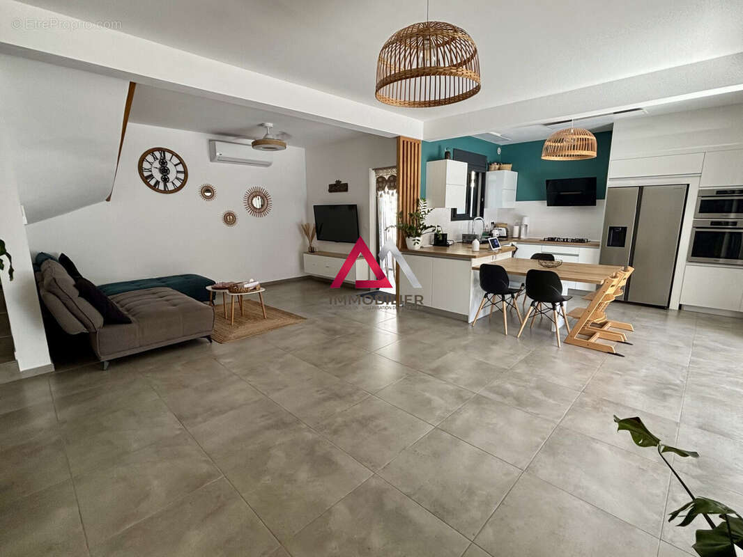 Maison à SAINT-PIERRE