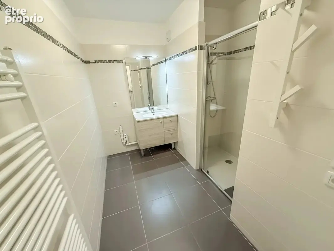 Exclusivité Descamps Immobilier – Rouen Gare  T3 avec terrasse, jardin, ascenseur, résidence 2017 PMR parking en option* - photo 6