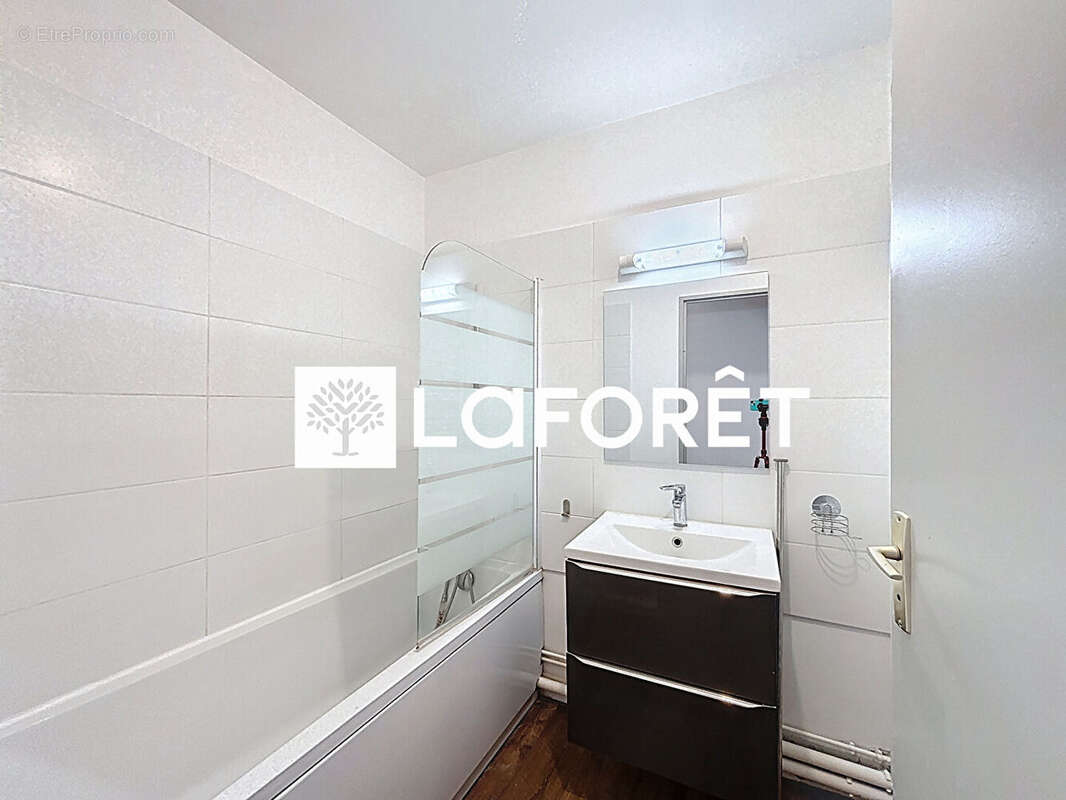 Appartement à MOISSY-CRAMAYEL