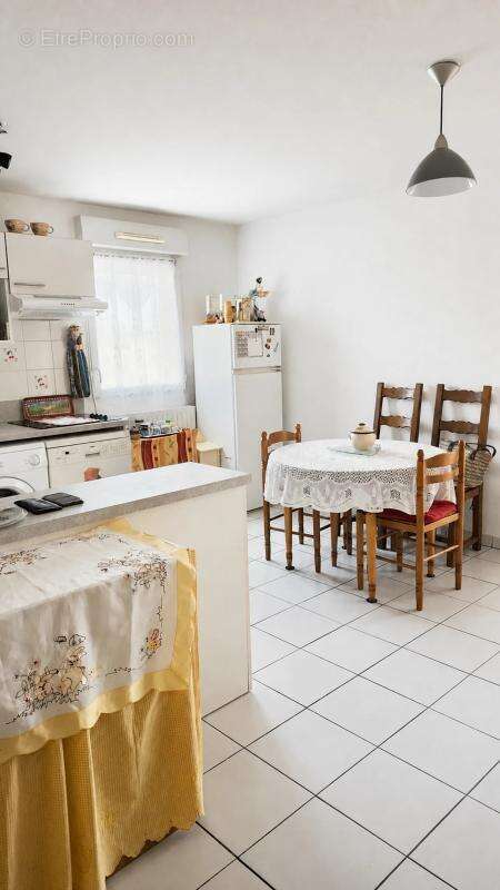Appartement de 3 pièces de 57 m² à Royan (vendu meublé) - photo 5