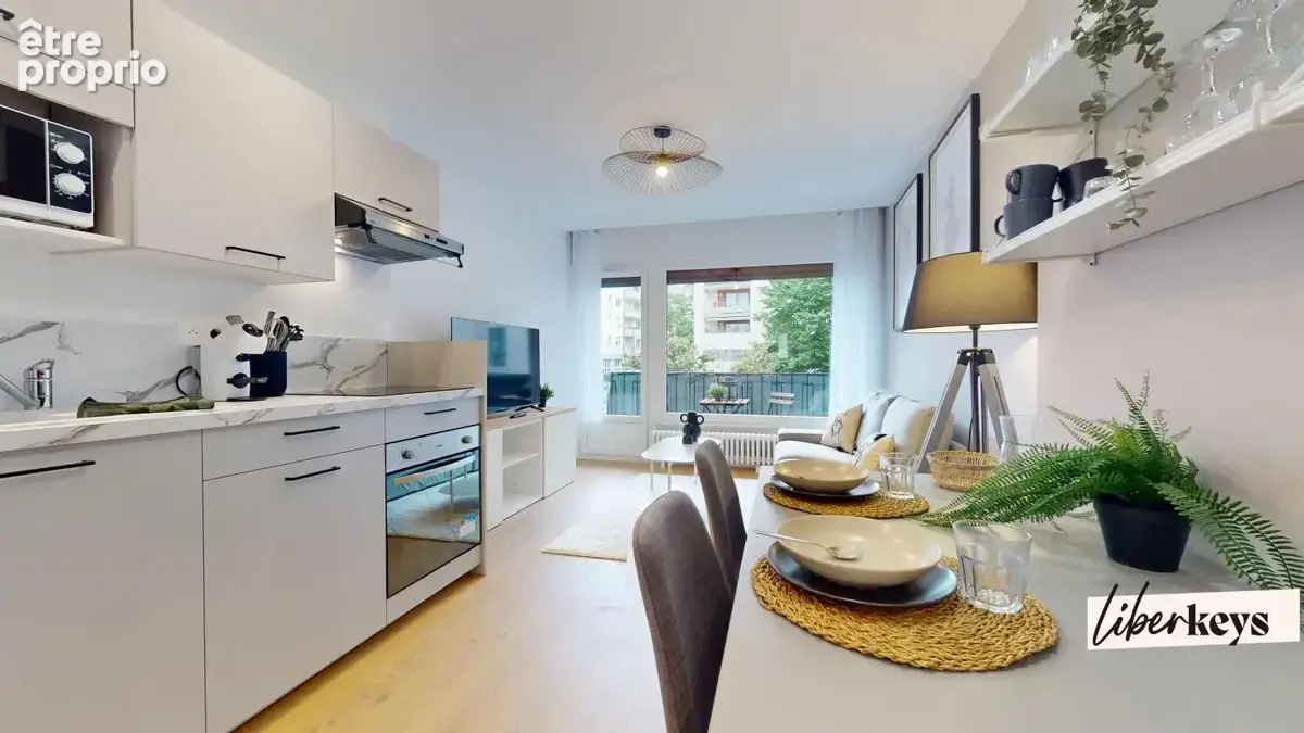 A VENDRE T3 DE 48 M2 - 2 Avenue De Chevêne 74000 ANNECY. - - photo 2
