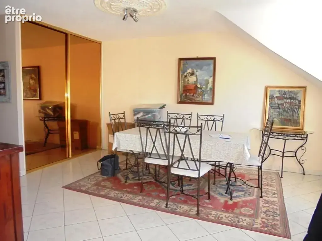 Plein centre bel appartement - photo 4