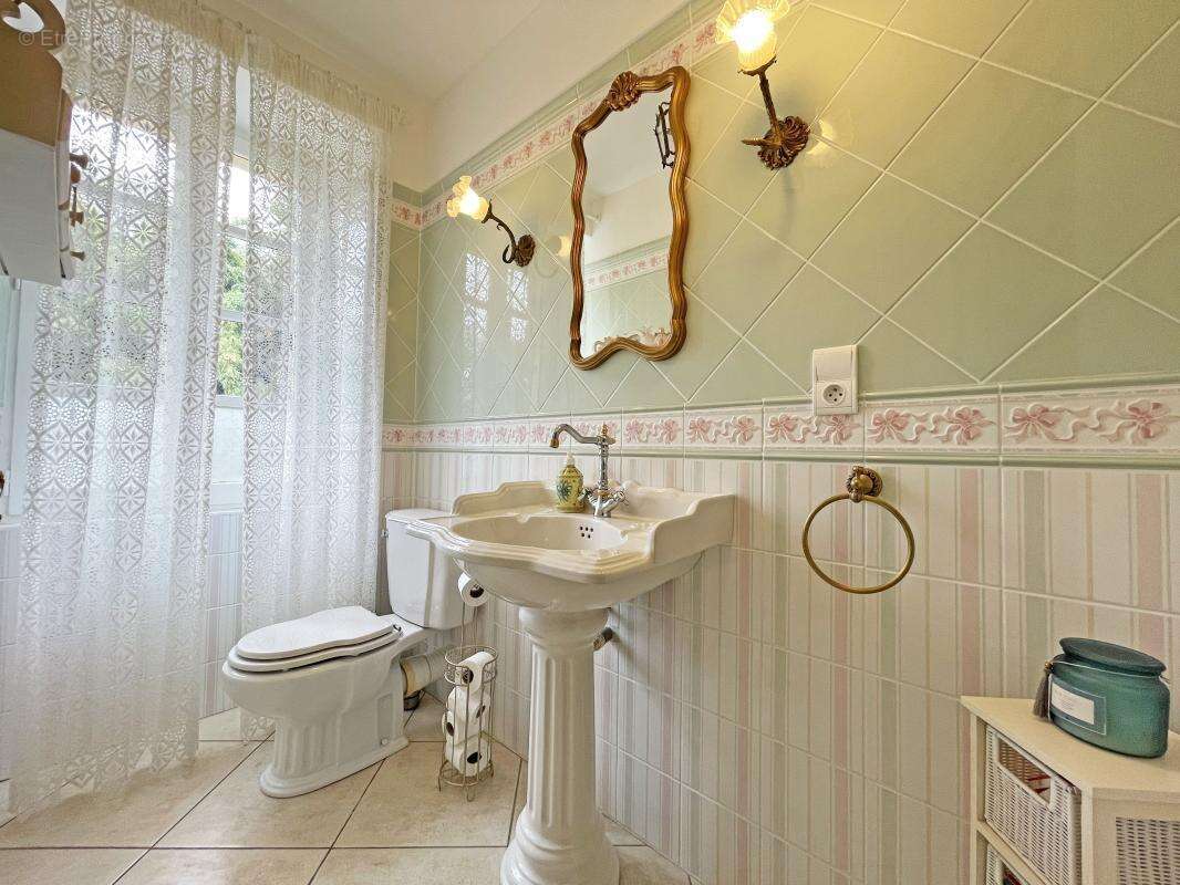 Maison à CAMPAGNE