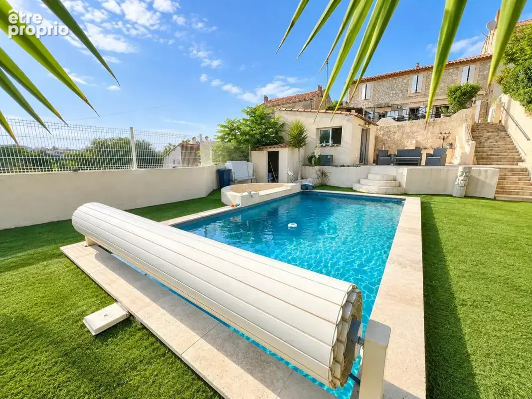 Maison 5 pièces 138 m² à vendre à Marseille-15e (13015) - photo 2