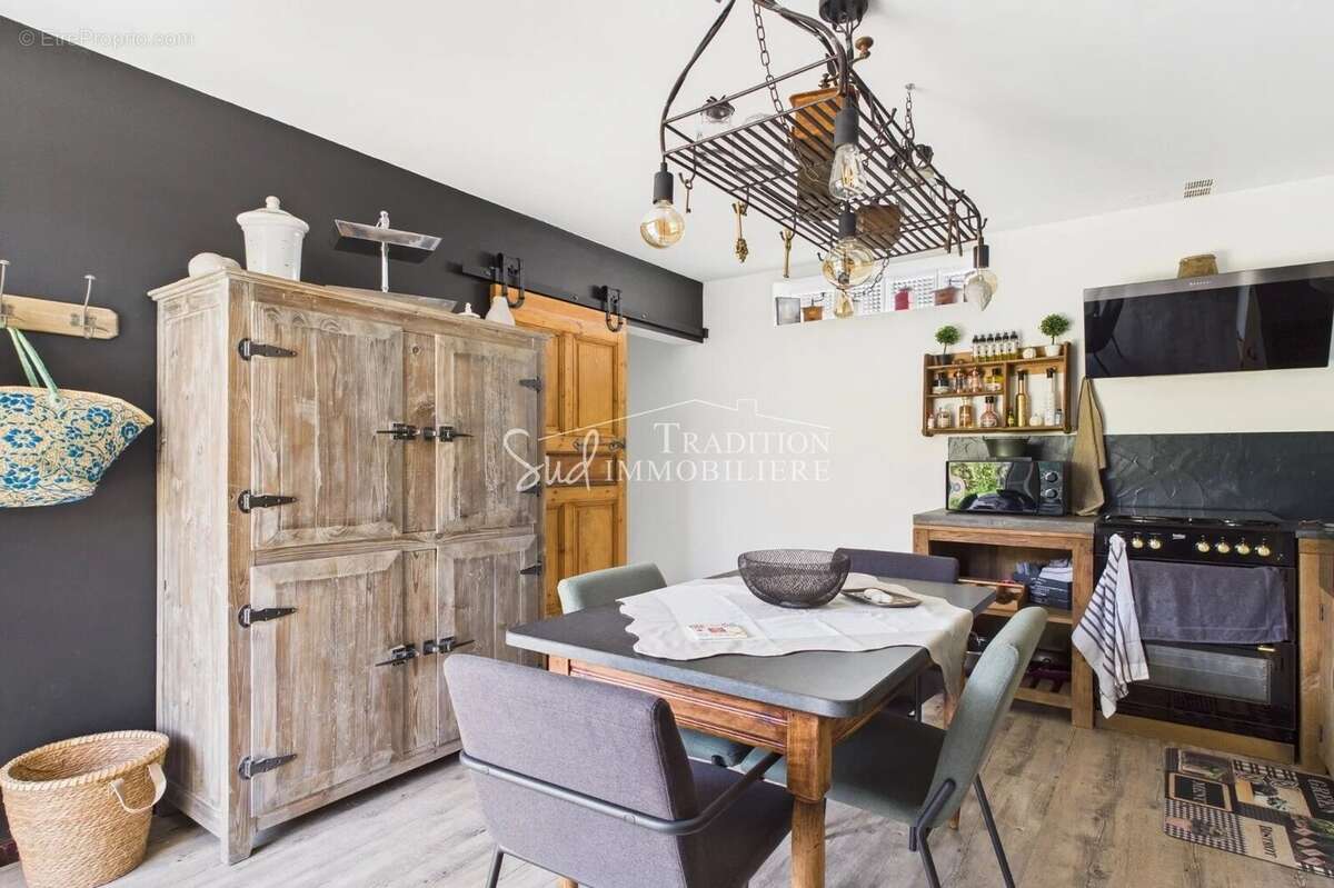 Appartement à MAUSSANE-LES-ALPILLES