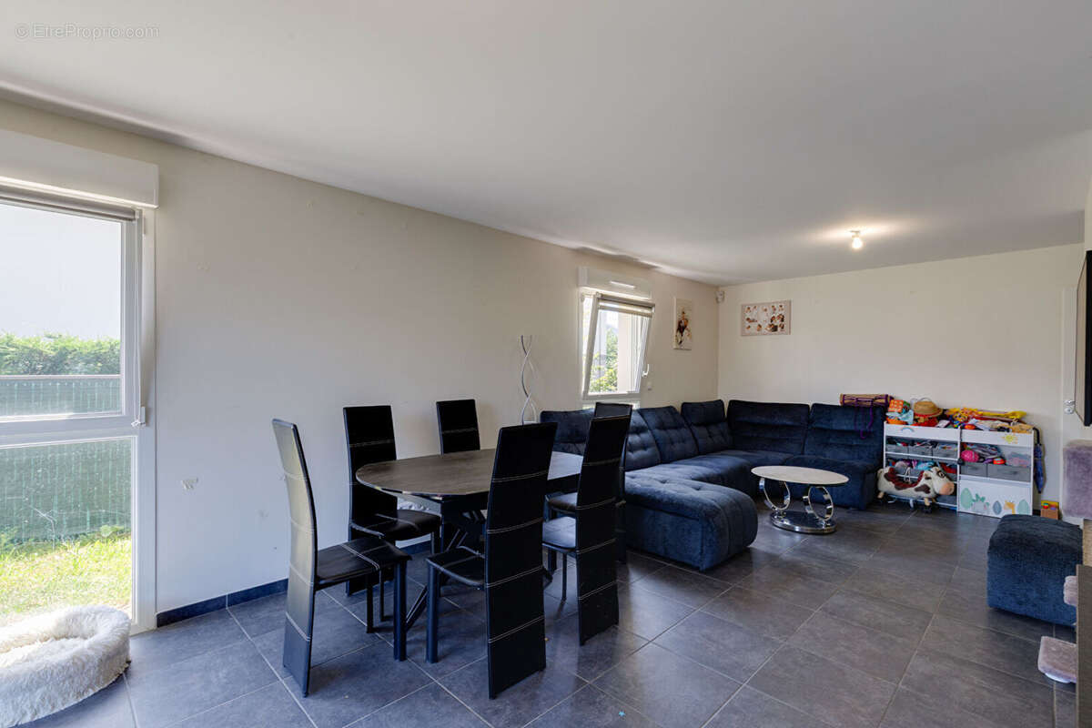 Appartement à BONS-EN-CHABLAIS