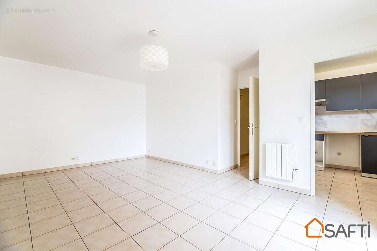 Photo 2 - Appartement à PONTOISE