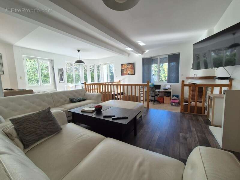 Maison à SAINT-SULPICE-DE-ROYAN