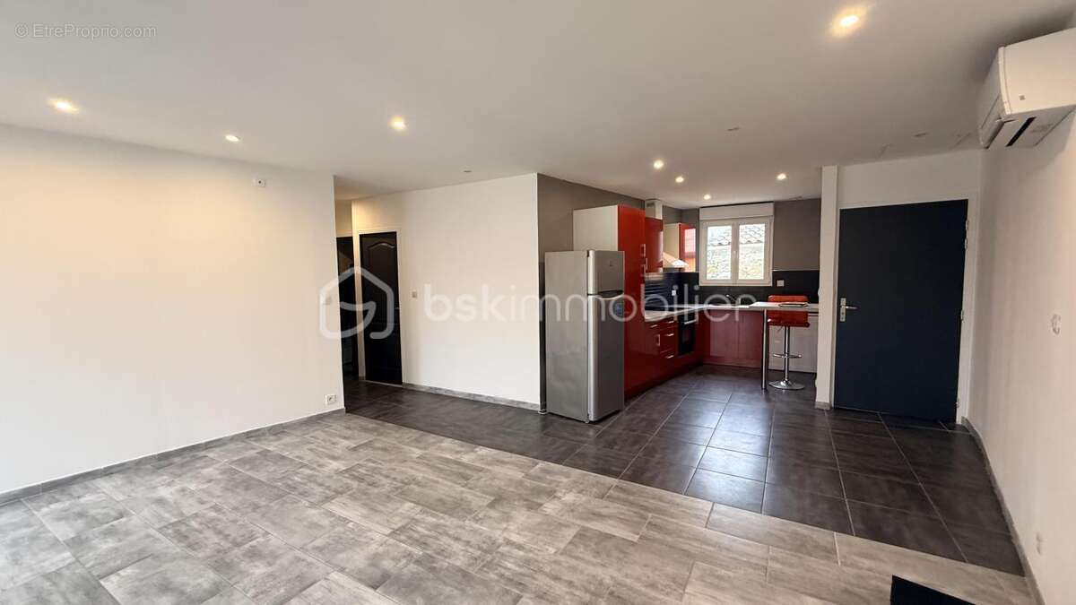Appartement à THEZAN-LES-BEZIERS