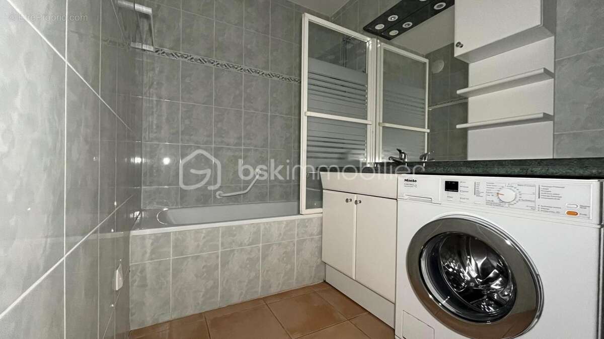 Appartement à UZES
