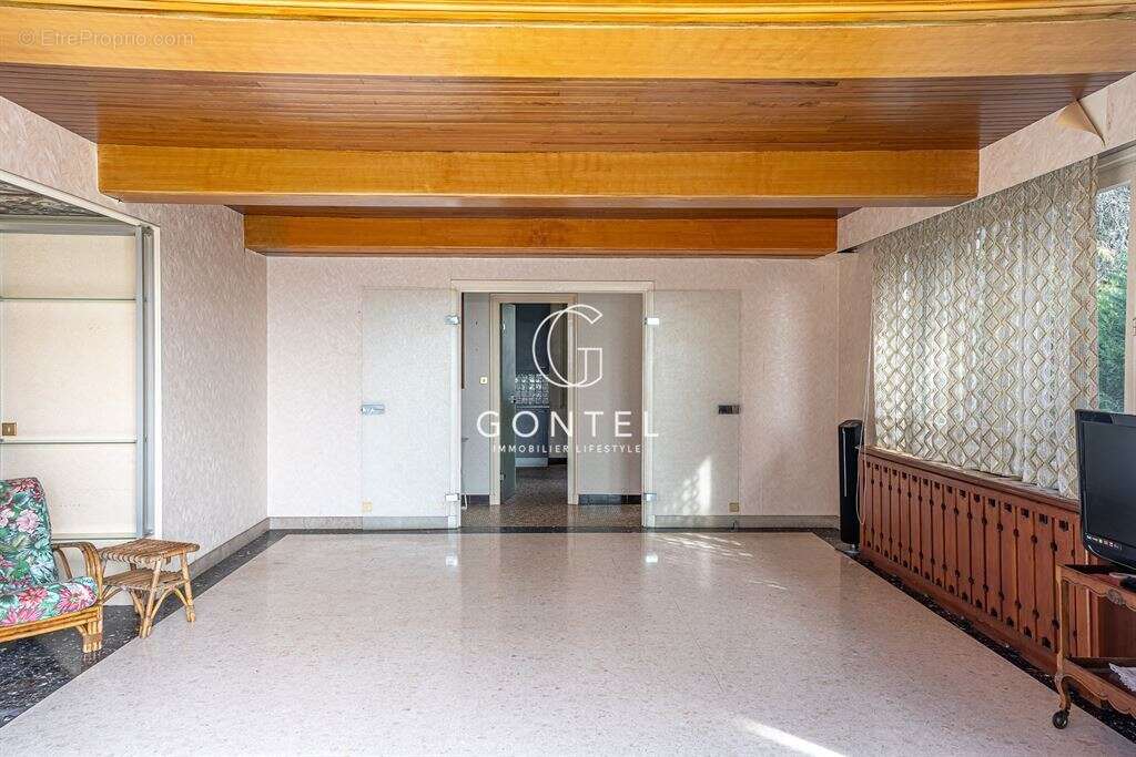 Maison à SAINT-CYR-AU-MONT-D'OR