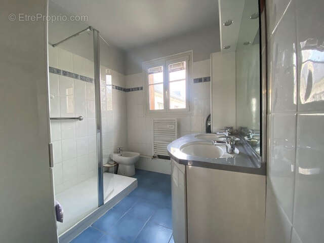 Appartement à TROUVILLE-SUR-MER