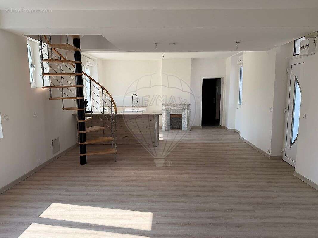 Maison à MAROLLES-SUR-SEINE