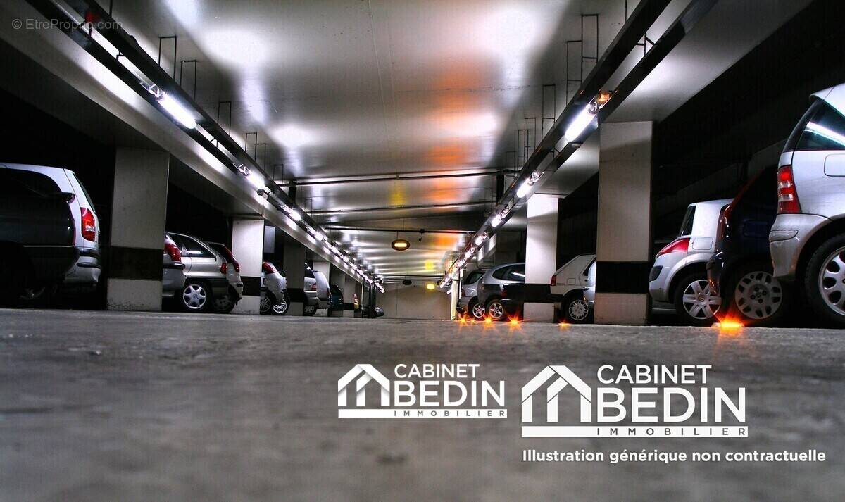 Parking à BORDEAUX