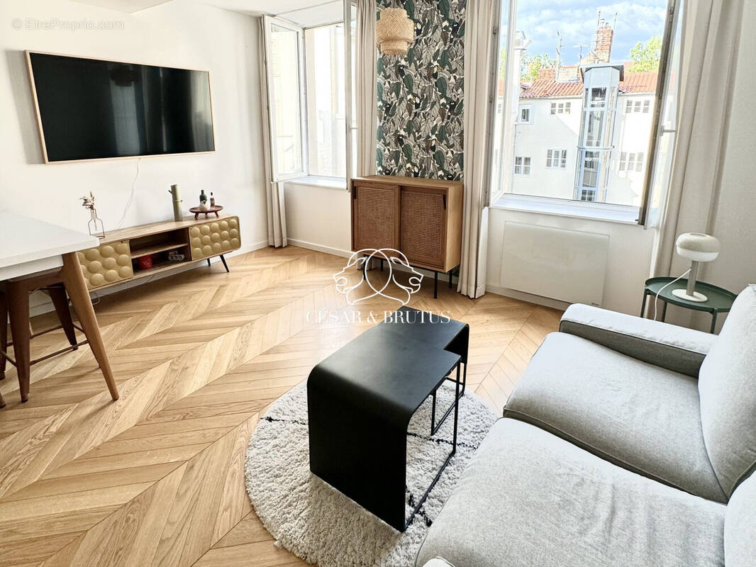 Appartement à LYON-6E