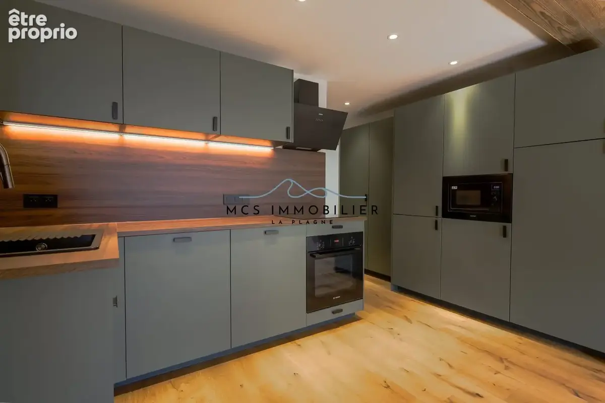 Appartement 5 pièces 102 m² à vendre à Bourg-Saint-Maurice (73700) - photo 2