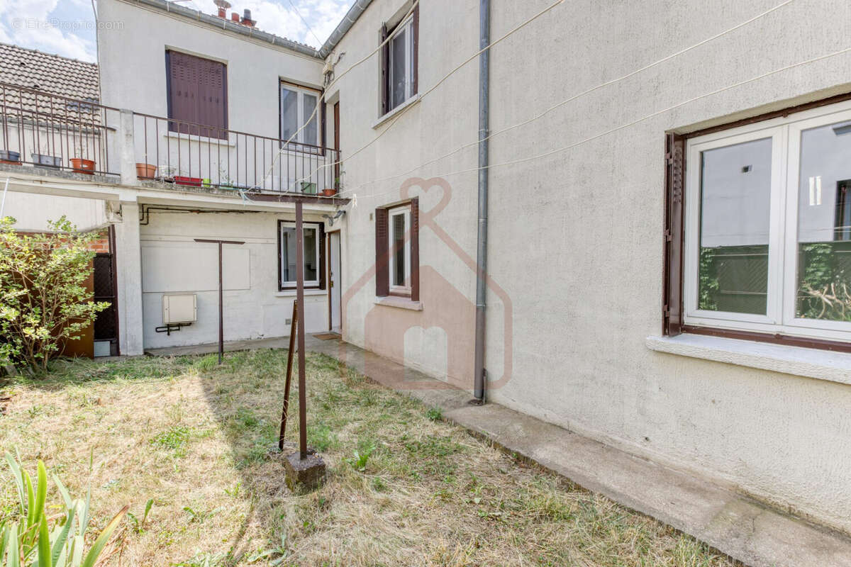 Appartement à VILLEJUIF