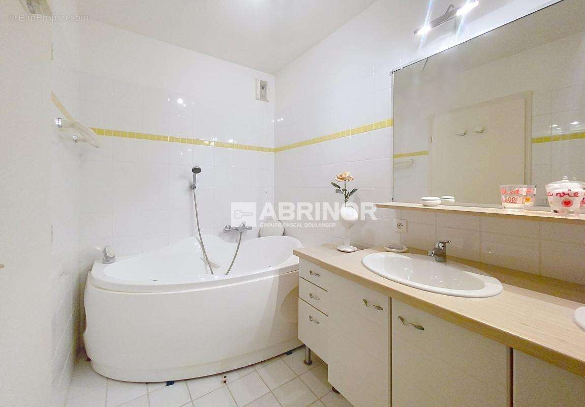 Appartement à MARCQ-EN-BAROEUL