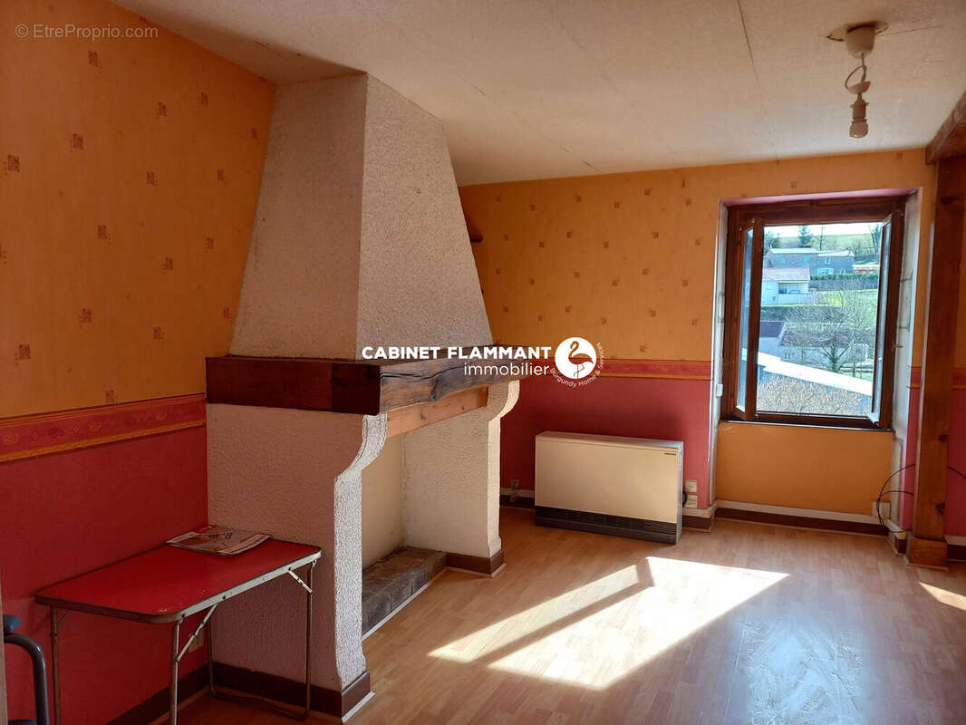 Maison à BAIGNEUX-LES-JUIFS