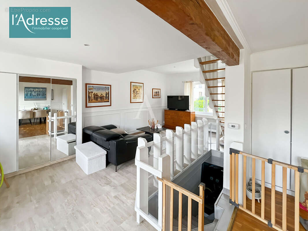 Appartement à MEULAN