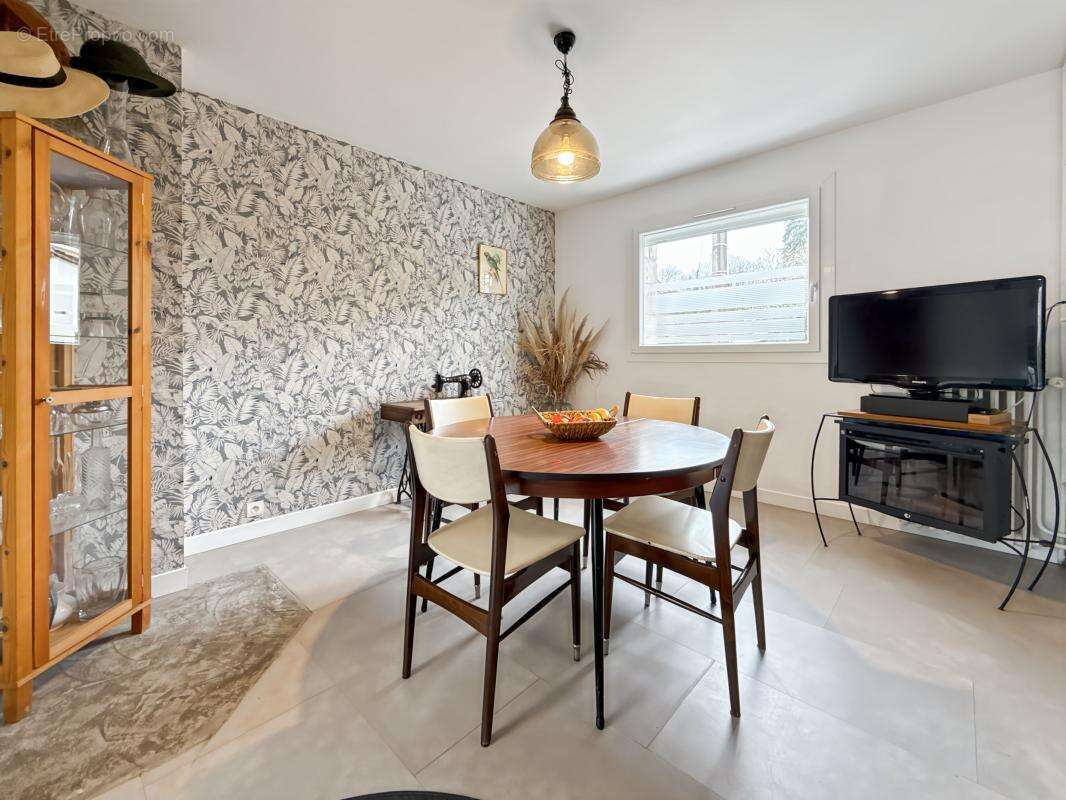 Maison à COULOUNIEIX-CHAMIERS
