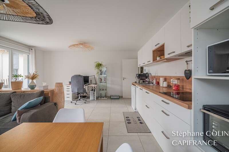 Appartement à JARRIE