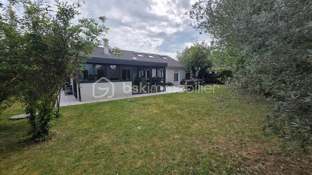 Maison PLAIN-PIED 130 m2 - 4 chambres - terrain 655 m2 - photo 13