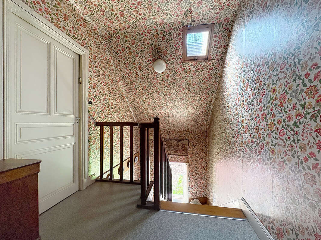 Maison à LE MONASTERE