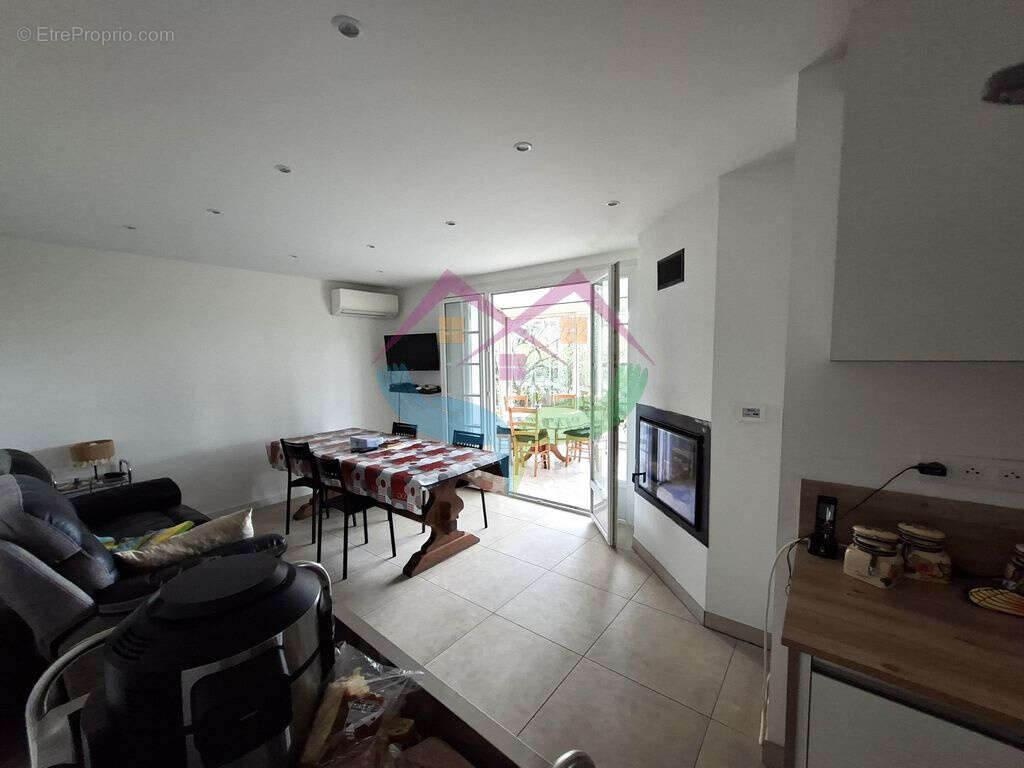 Maison à SAINT-RAPHAEL