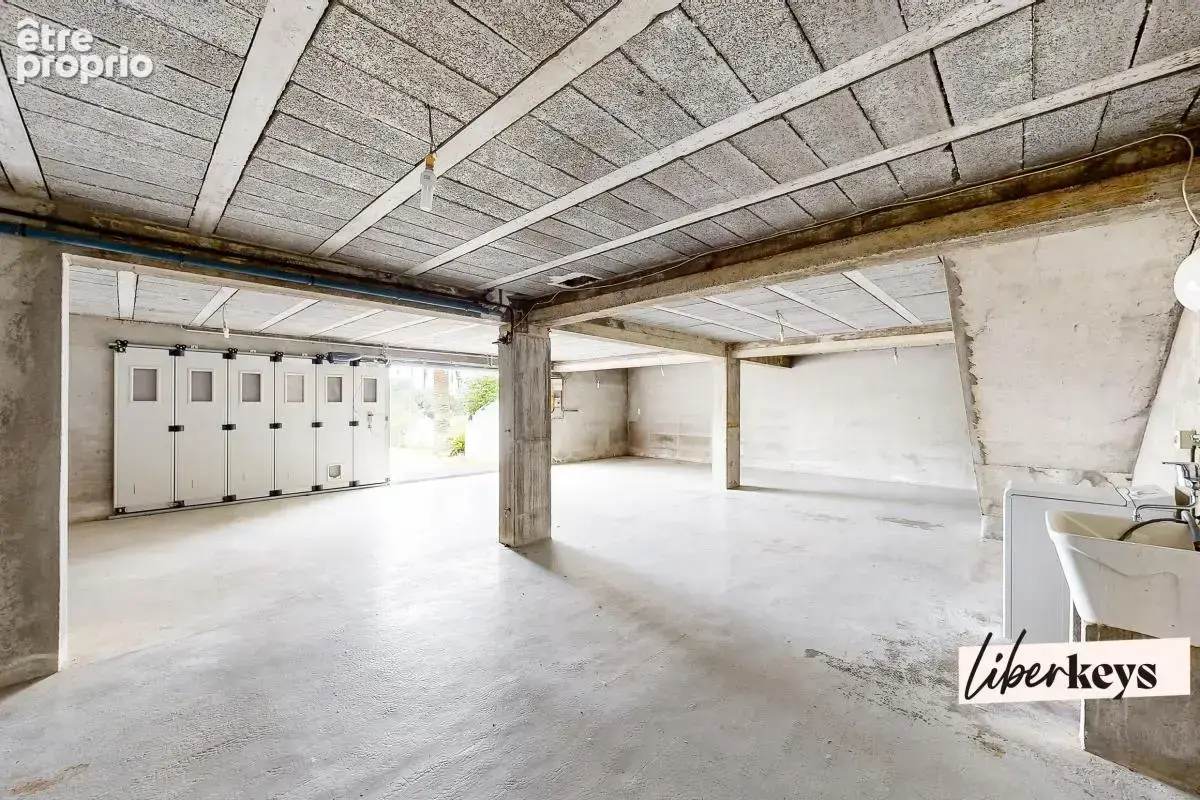 Maison T5 141 m² avec jardin et garage - photo 12
