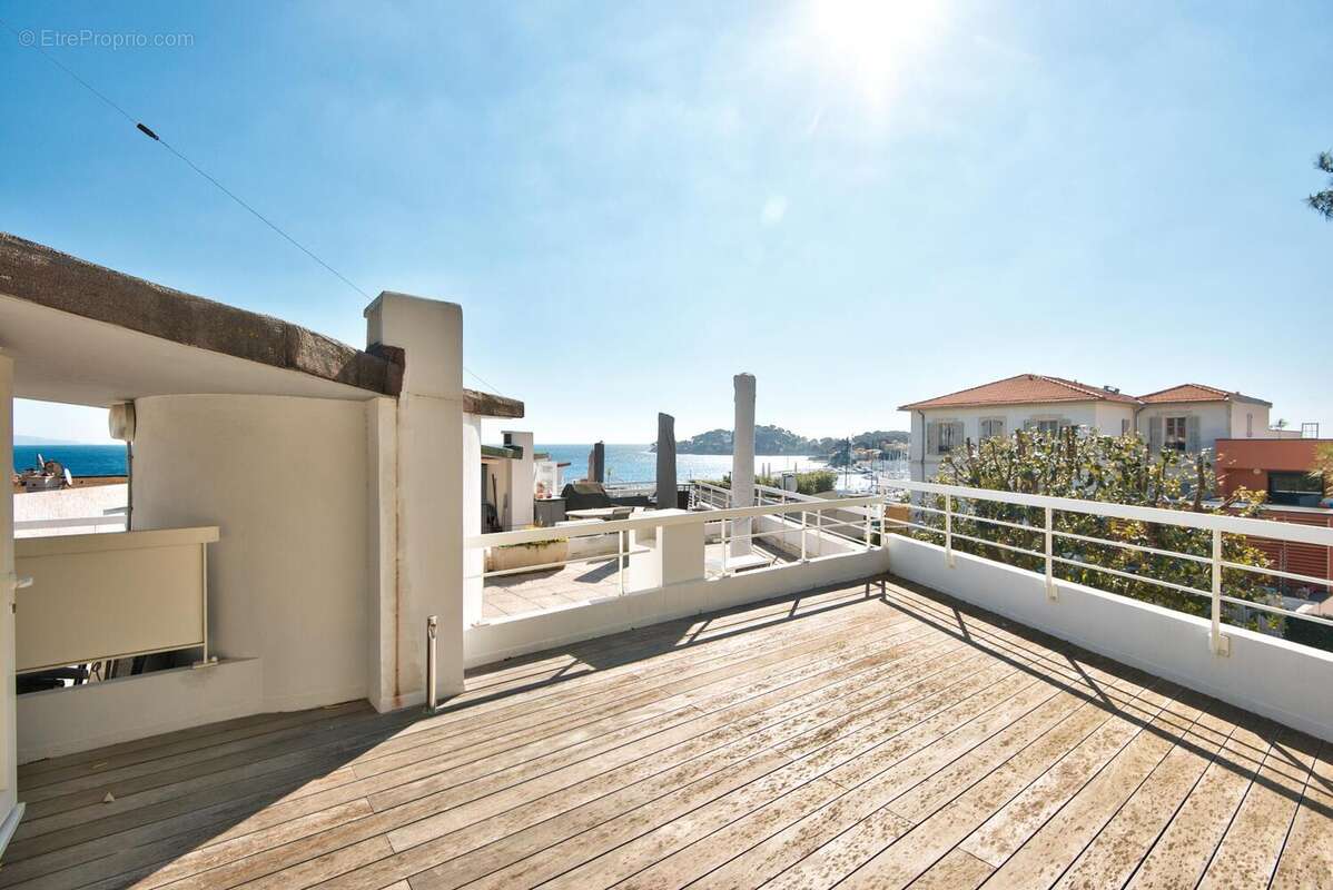 Appartement à SAINT-JEAN-CAP-FERRAT