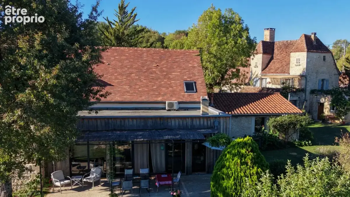 Exclusivité Secteur Gourdon - Magnifique ensemble immobilier de - photo 2
