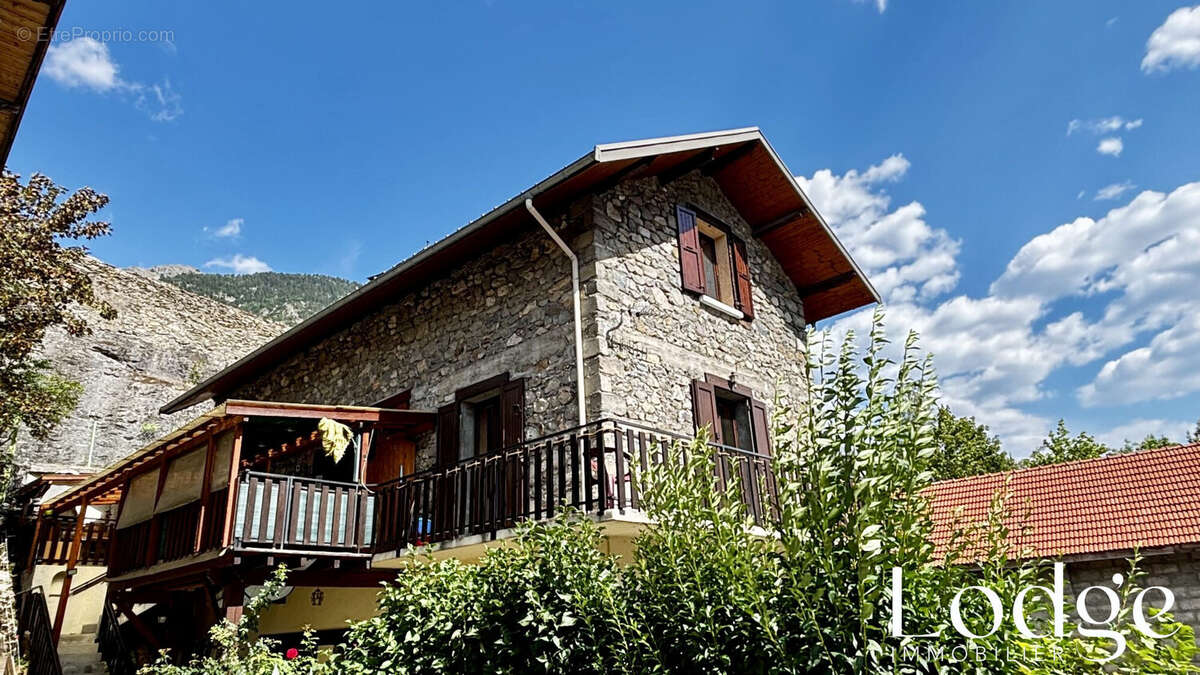 Maison 145 m² à L'argentiere-La-Bessee  - photo 5