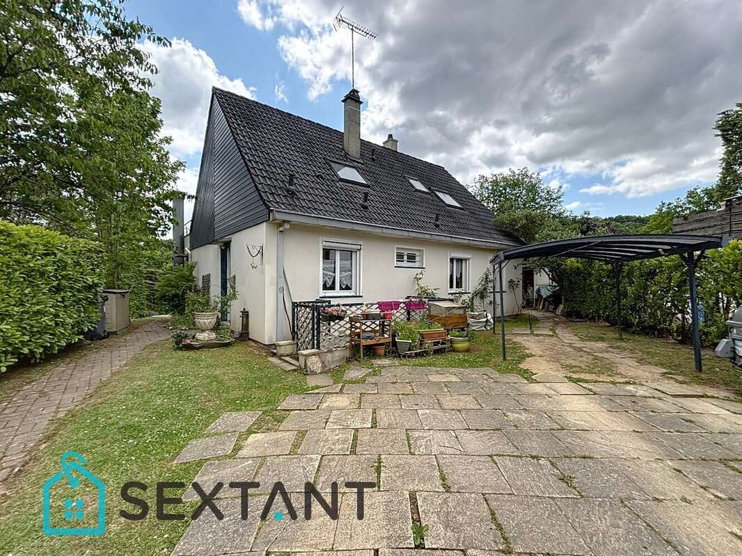 Maison à QUEVREVILLE-LA-POTERIE