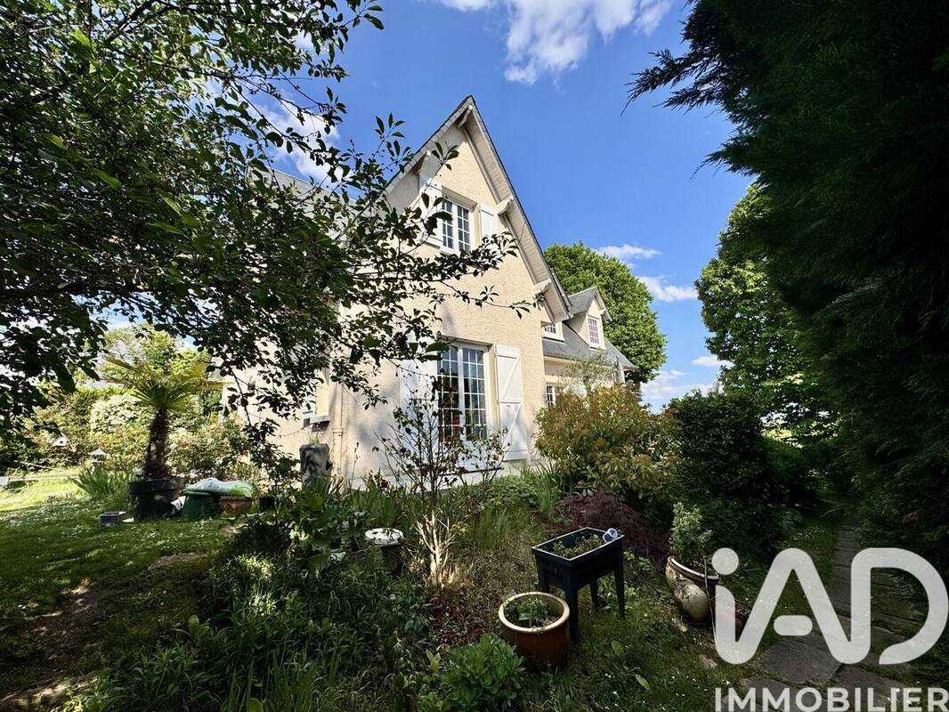Photo 1 - Maison à VERRIERES-LE-BUISSON